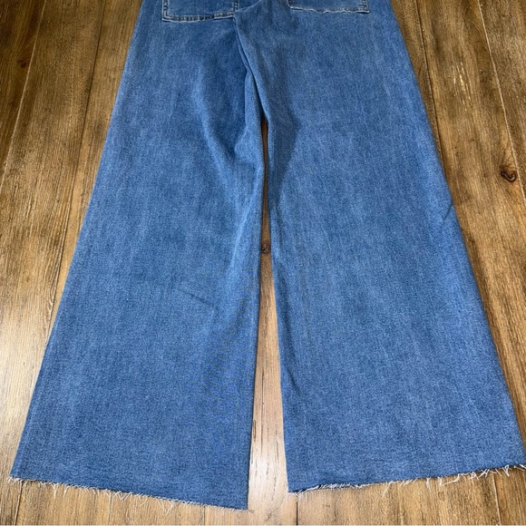 Guess Jeans 90s Ultra High Rise Wide Leg Jean 28 Fray Raw Hem - Picture 12 of 12
